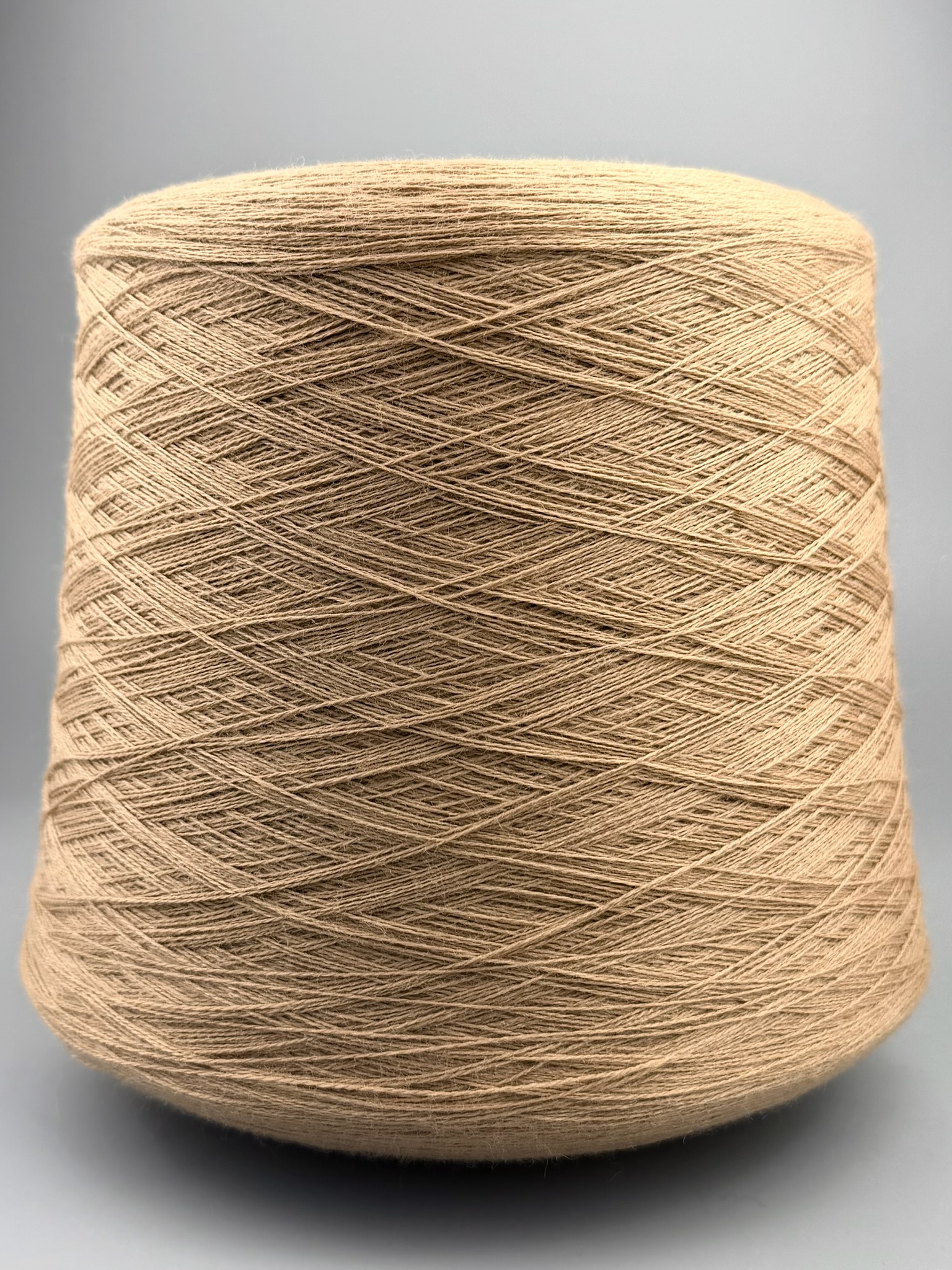 E. Miroglio Alice 2/28 gekämmtes Extra Fine Merinogarn Camel PZ8 foto 2